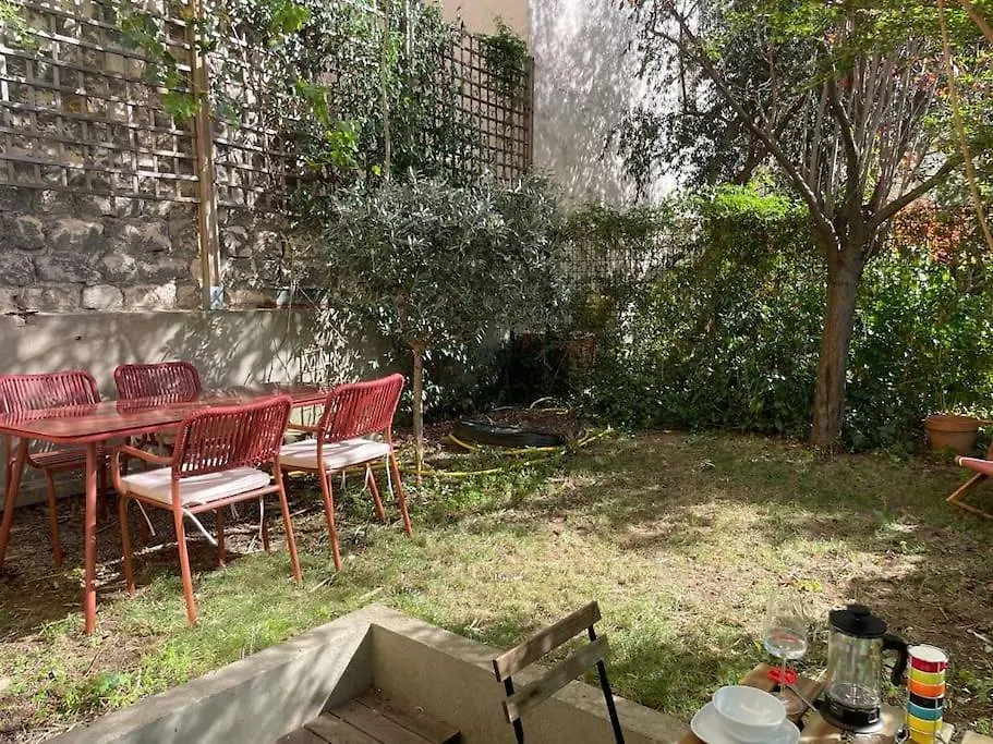 Lägenhet Charmant T2 Avec Jardin Paris Frankrike